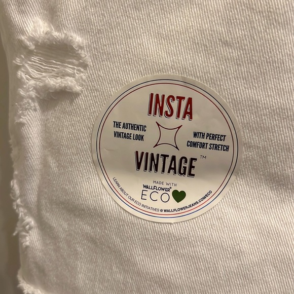 Wallflower White Short Overalls Size L - Picture 8 of 16